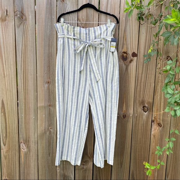 RACHEL Rachel Roy Pants - NWT! Rachel Roy paper bag pants